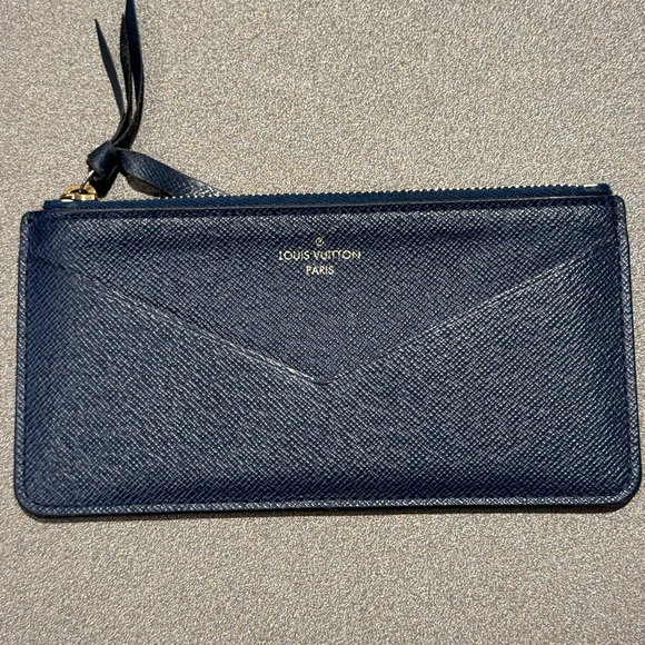 Louis Vuitton 2018 Taiga leather Jeanne Wallet - Picture 5 of 6